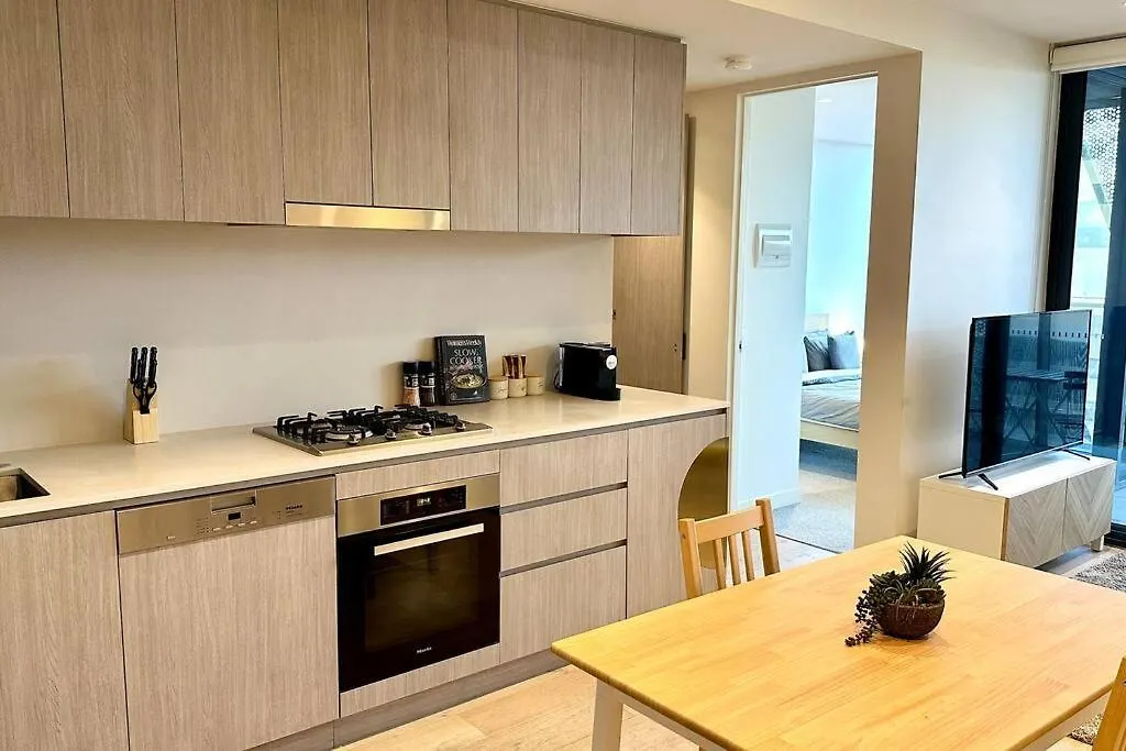 The Cedar In The Heart Of Cbd Apartment Adelaide 0*,  Australia
